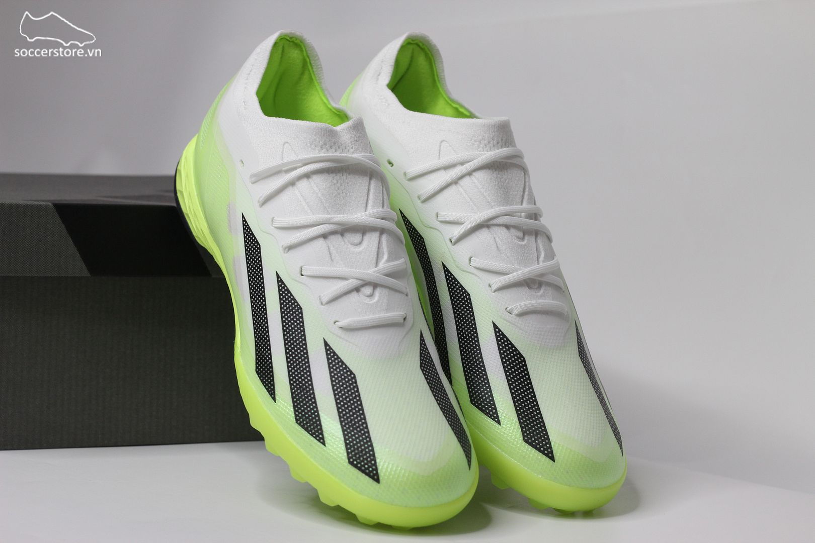 Adidas X Crazyfast .1 TF Crazyrush pack màu trắng pha xanh chuối IE6632