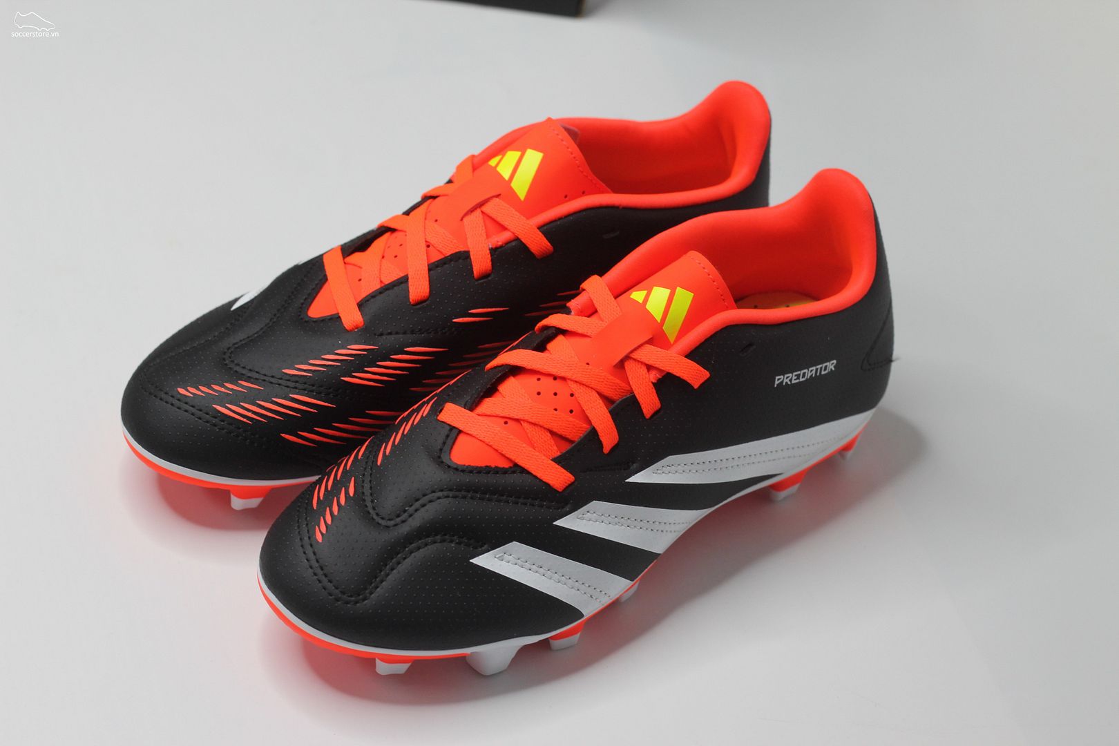 Adidas Predator Club FxG- Solar Energy pack màu đỏ - trắng- đen ( MG ) IG7760
