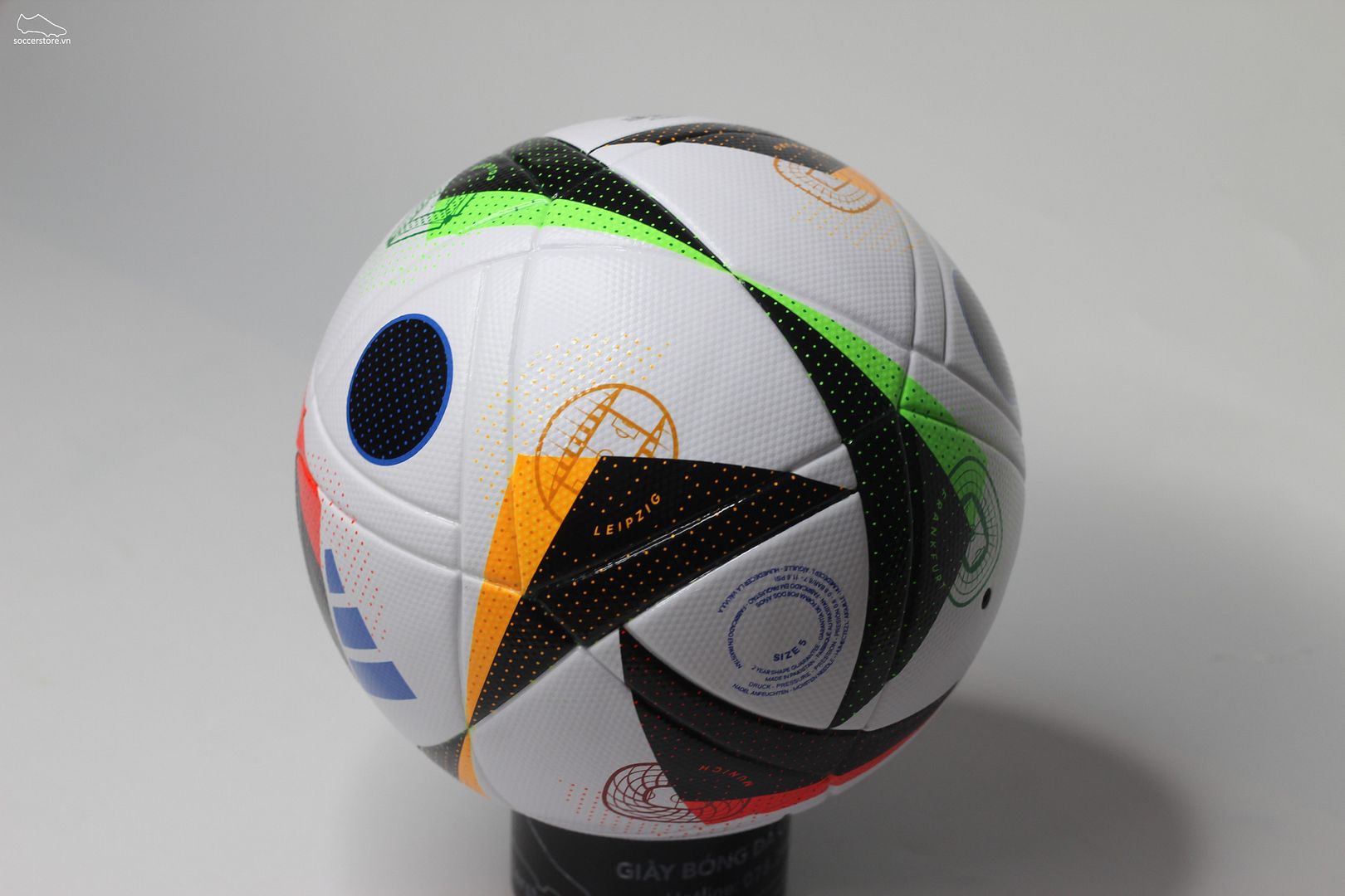 Bóng Adidas Fussballliebe League Euro 2024 màu trắng đen IN9367