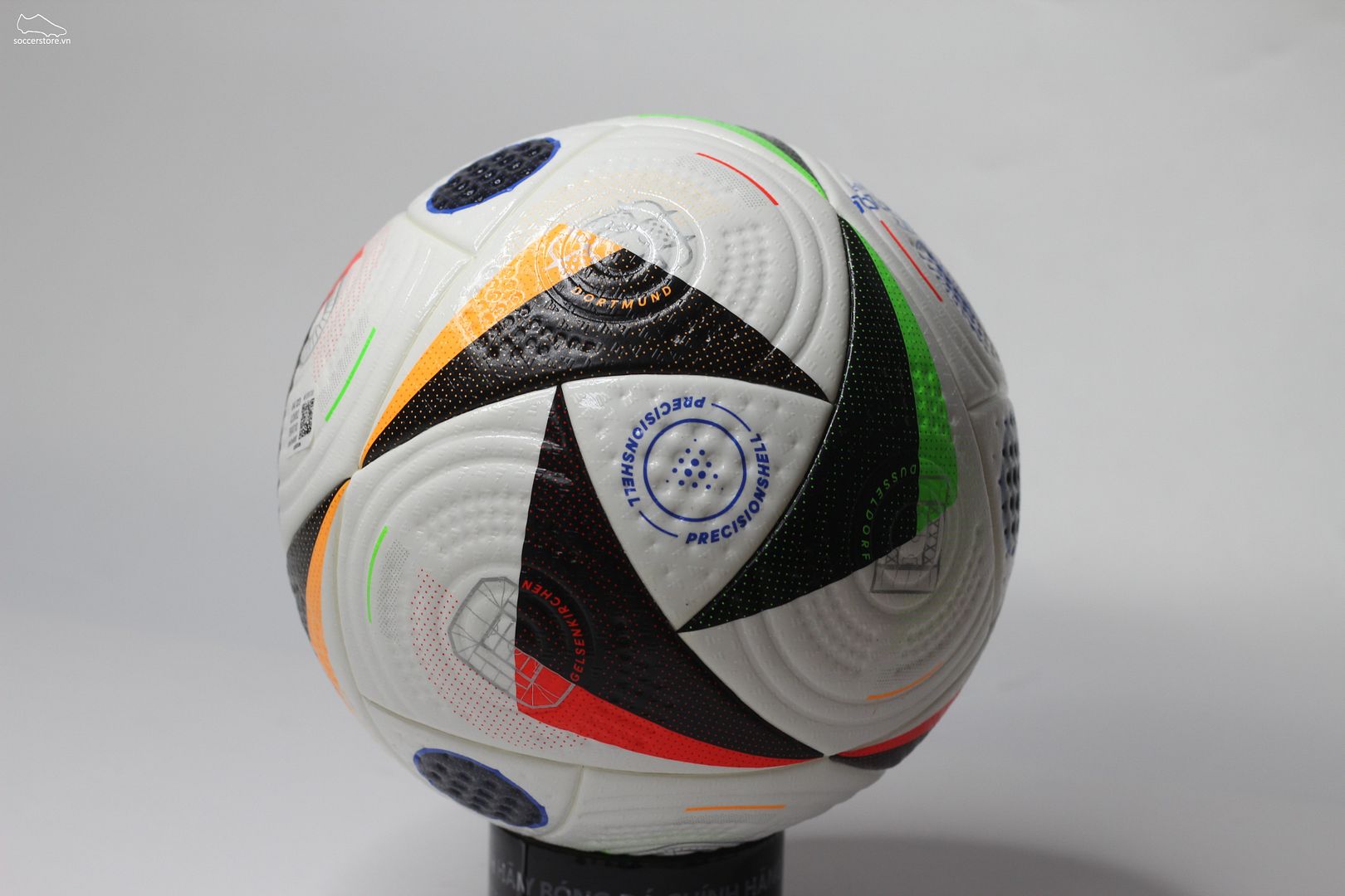 Bóng Adidas Fussballliebe Pro Euro 2024 OMB màu trắng đen IQ3682