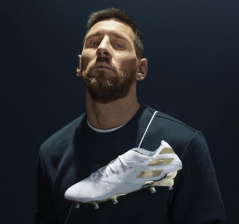 Giày Adidas Nemeziz phiên bản kỉ niệm 15 năm