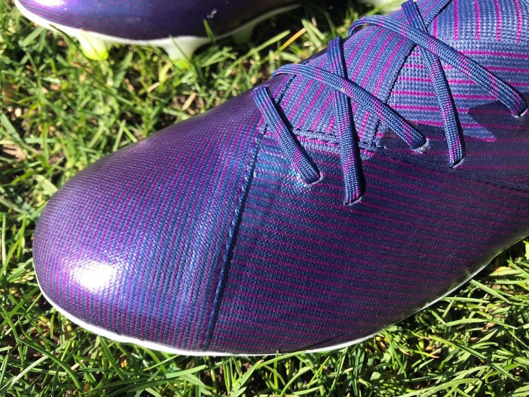 Giày Adidas Nemeziz Messi 19.1 tắc kè hoa!