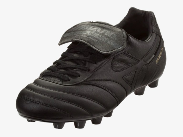 2 siêu phẩm trắng và đen cực đẹp của Mizuno