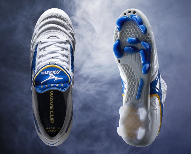 2 siêu phẩm trắng và đen cực đẹp của Mizuno