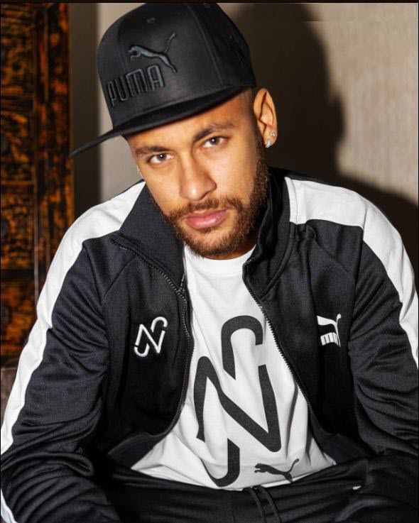 Neymar chuyển sang đi giày bóng đá Puma