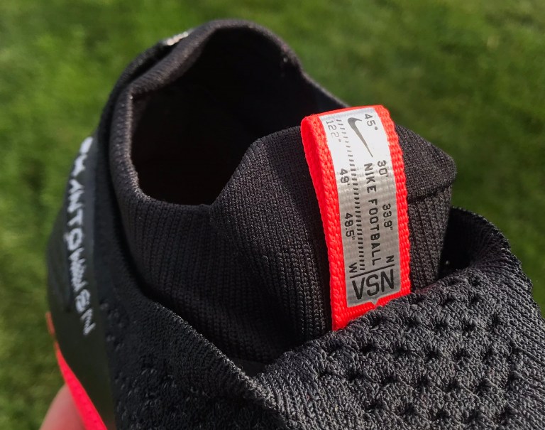 giày đá bóng Nike Phantom Vision II 2020