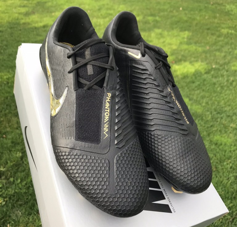 Đánh giá giày Nike Phantom VNM Elite