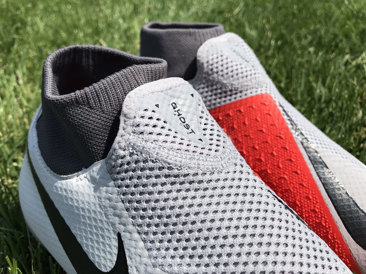 Đánh giá giày Nike Phantom Vision Pro