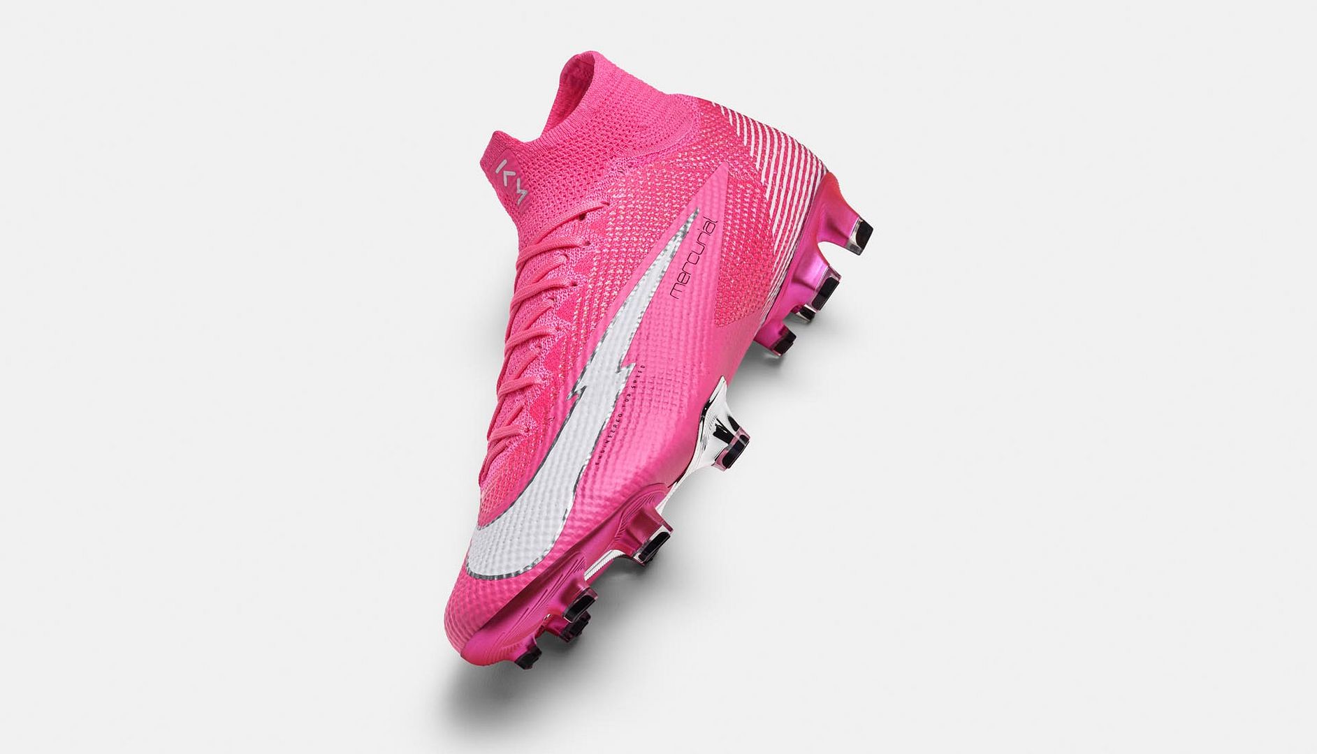 Giày bóng đá Nike Mbappe Rosa 2020