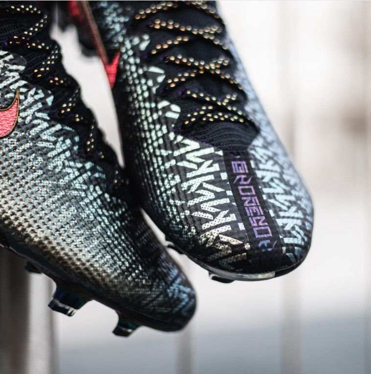 Nike Mercurial Superfly Chosen 2 LeBron James x Kylian Mbappe