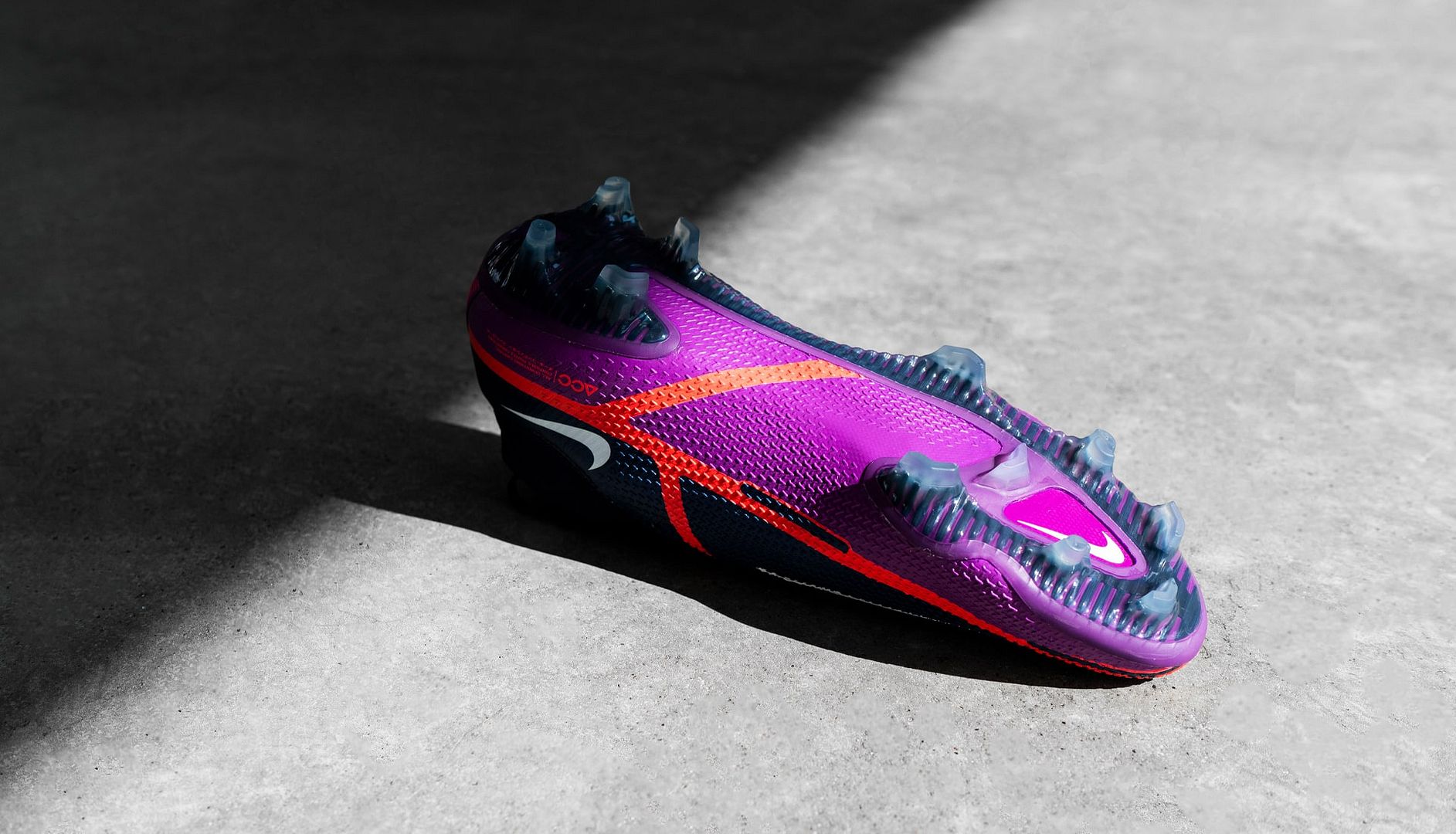 Giày đá bóng Nike Phantom GT 2 UV Edition khoai môn