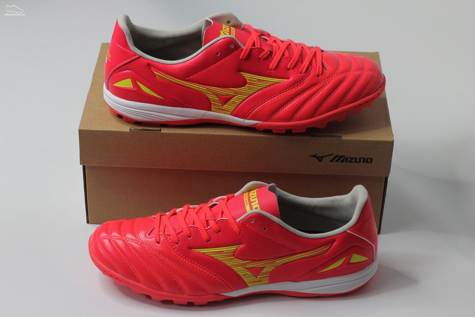 Giày bóng đá Mizuno Morelia Neo 4 Pro AS TF màu đỏ P1GD233464