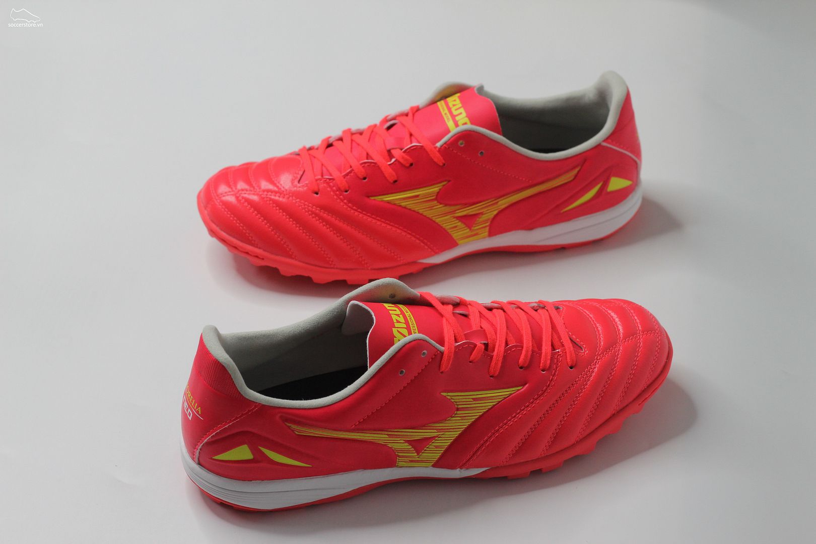 Giày bóng đá Mizuno Morelia Neo 4 Pro AS TF màu đỏ P1GD233464
