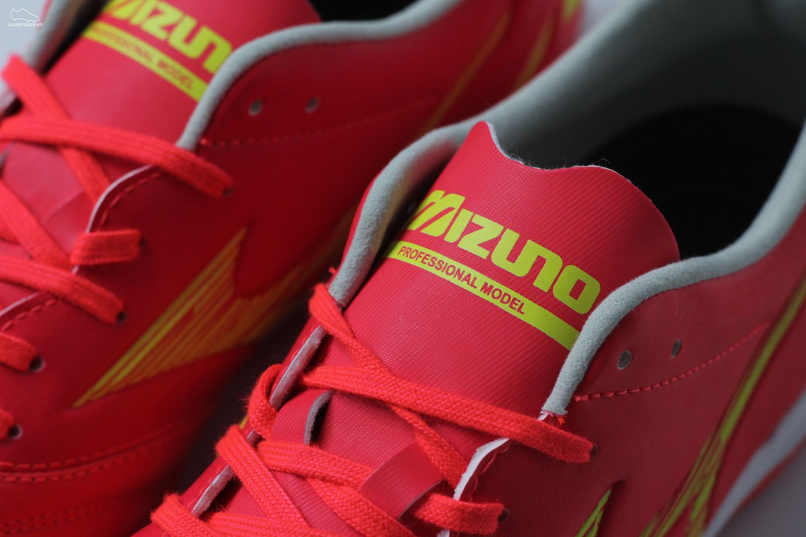 Giày bóng đá Mizuno Morelia Neo 4 Pro AS TF màu đỏ P1GD233464