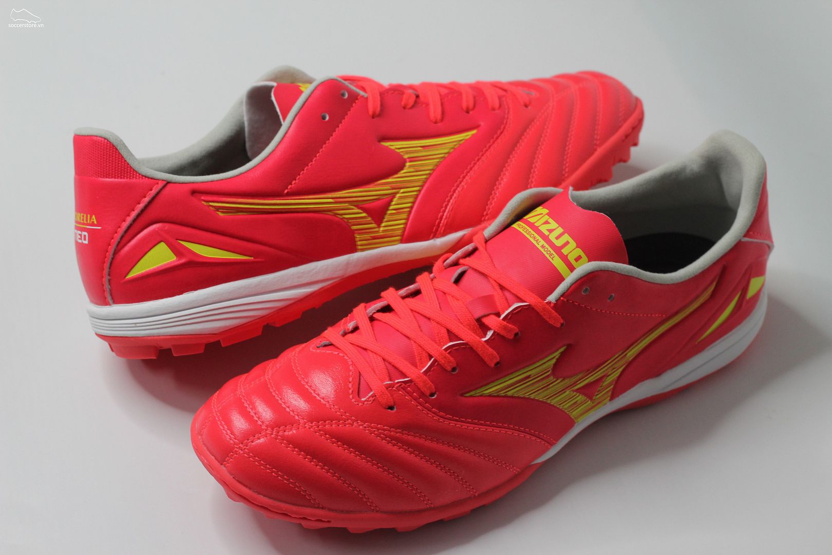 Giày bóng đá Mizuno Morelia Neo 4 Pro AS TF màu đỏ P1GD233464