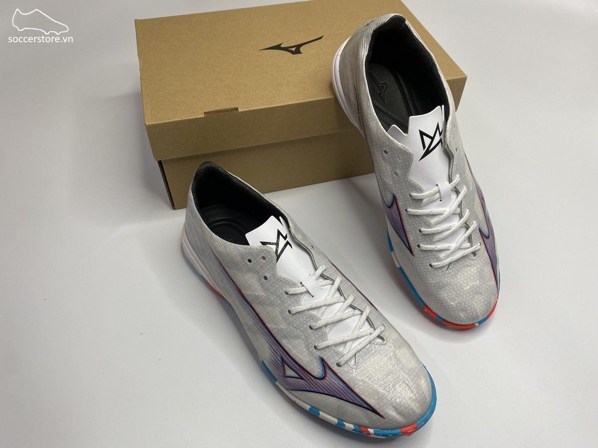 Mizuno α Alpha Pro AS TF màu Trắng bạc / Xám - P1GD236409