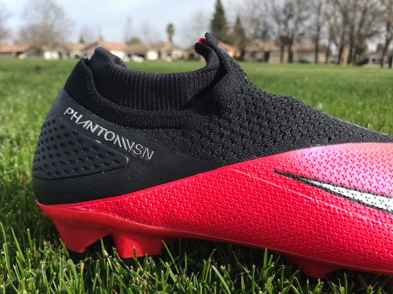 giày đá bóng Nike Phantom Vision II 2020