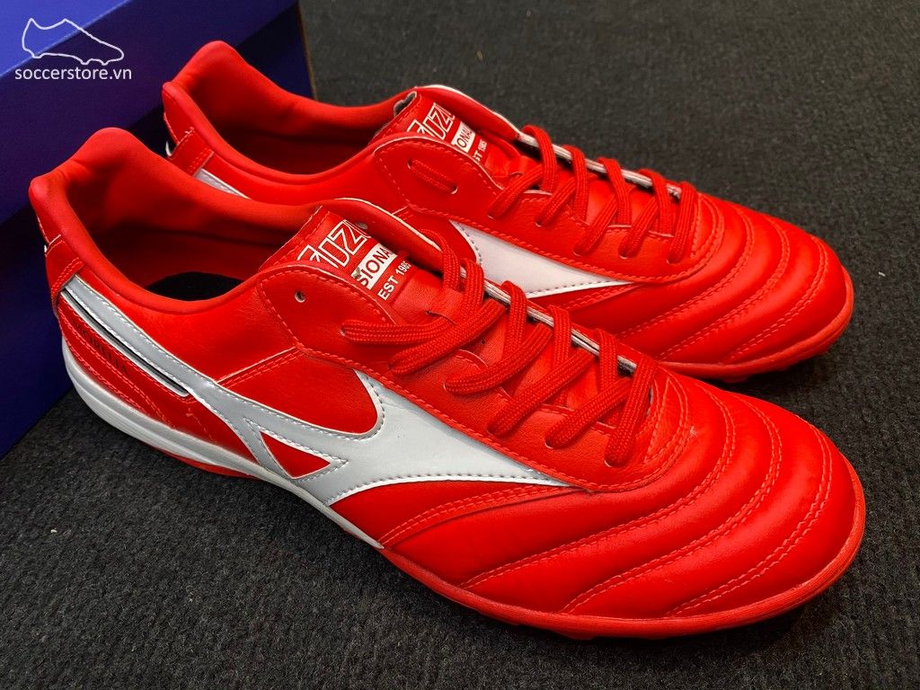Mizuno Morelia TF- Bright Crimson/ White/ Black Q1GB210160