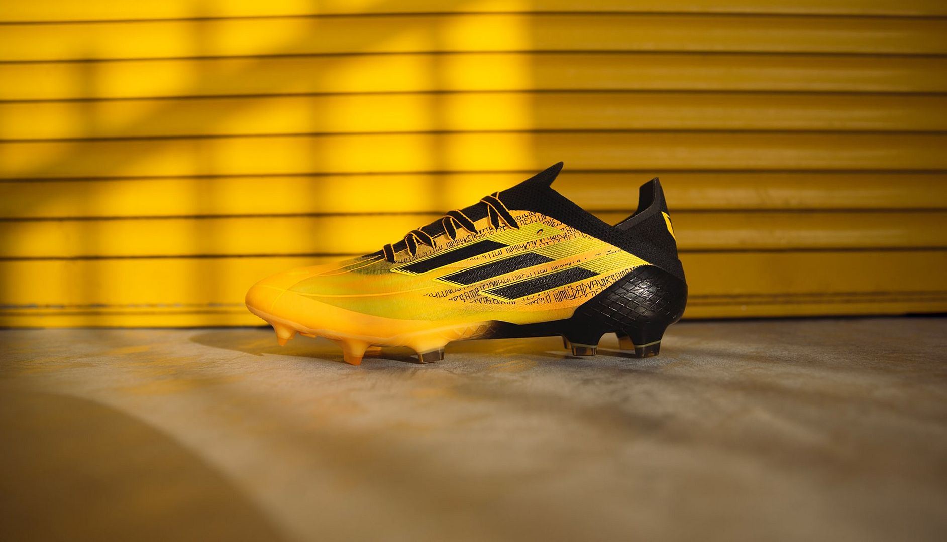 Ra mắt siêu phẩm độc quyền Adidas X Speedflow Messi 'Mi Historia' 