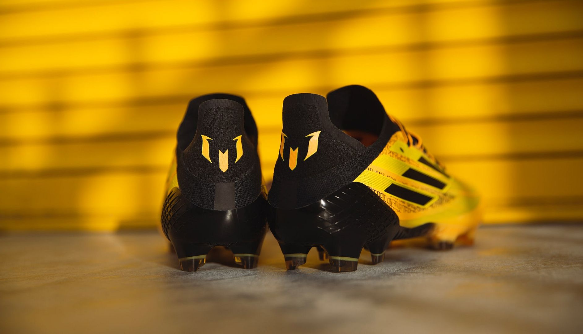 Ra mắt siêu phẩm độc quyền Adidas X Speedflow Messi 'Mi Historia' 