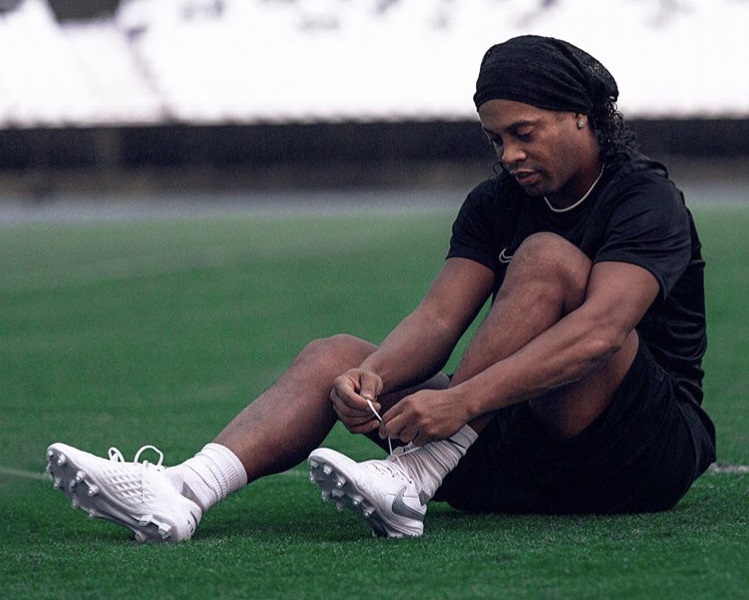 Sự ra mắt hoàn hảo của Nike Tiempo thế hệ 8