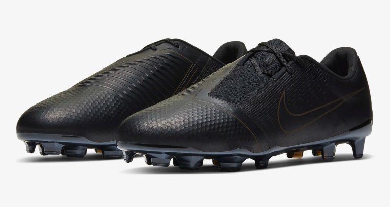 Ra mắt giày Nike Phantom VNM Tech-Craft !