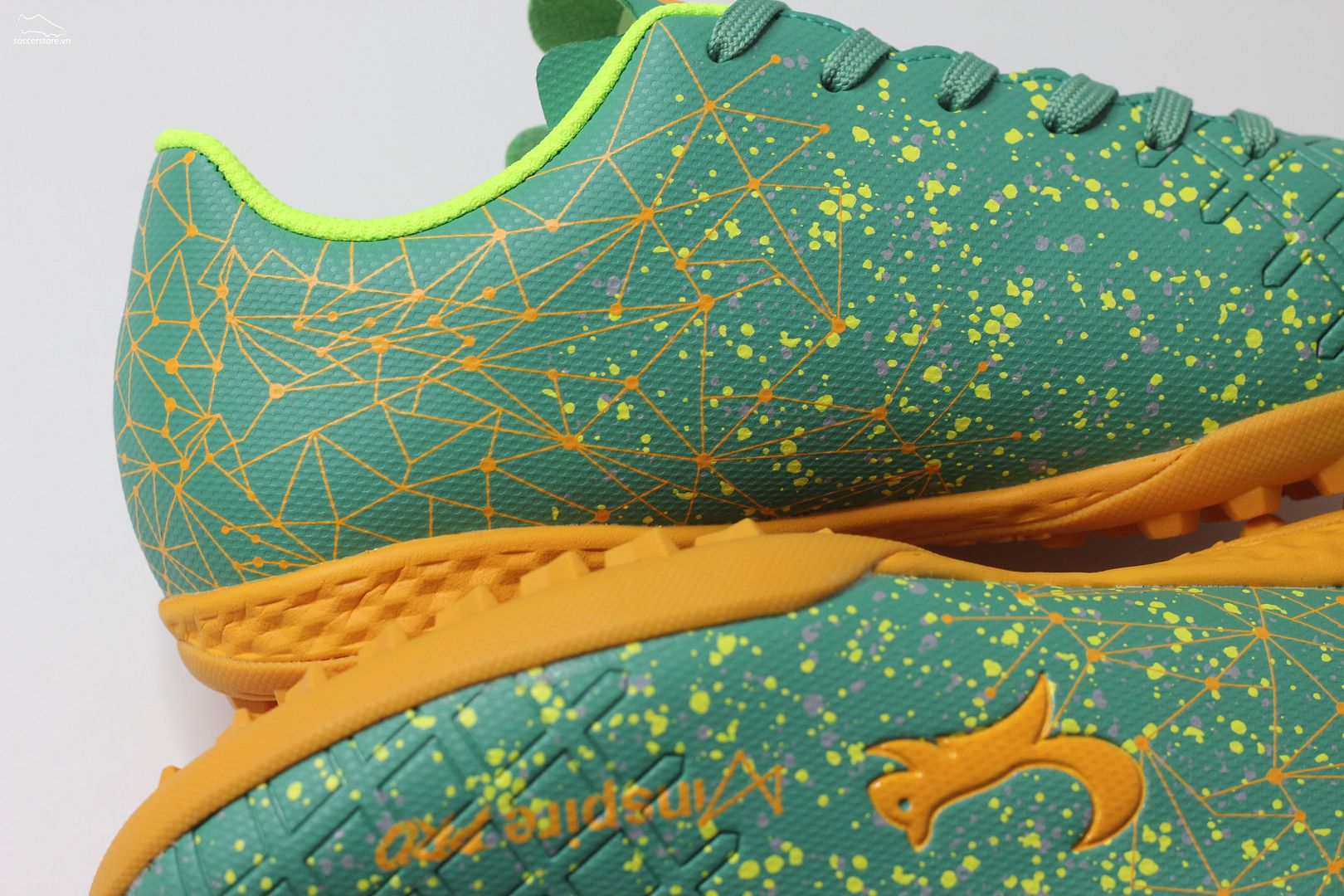 Giày bóng đá Zocker Inspire Pro TF màu xanh Olive Green/ Orange