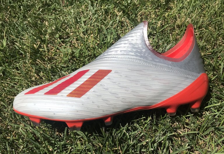 Đánh giá giày Adidas X 19+