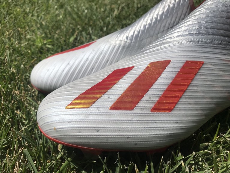 Đánh giá giày Adidas X 19+