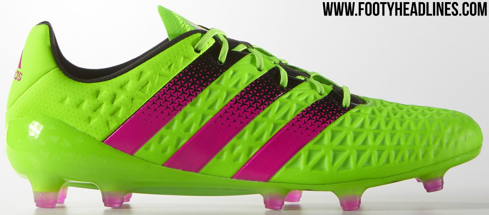 Giày đá bóng Adidas Ace 16