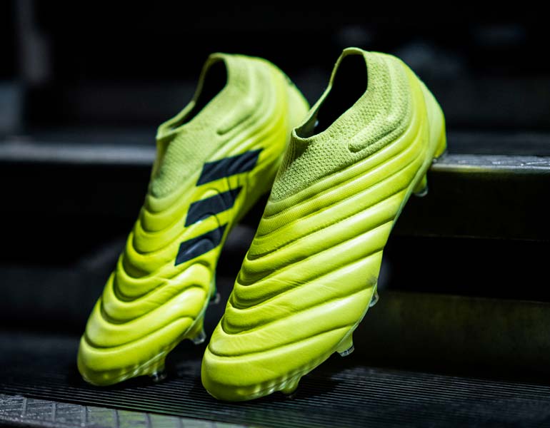 Adidas Hard Wired