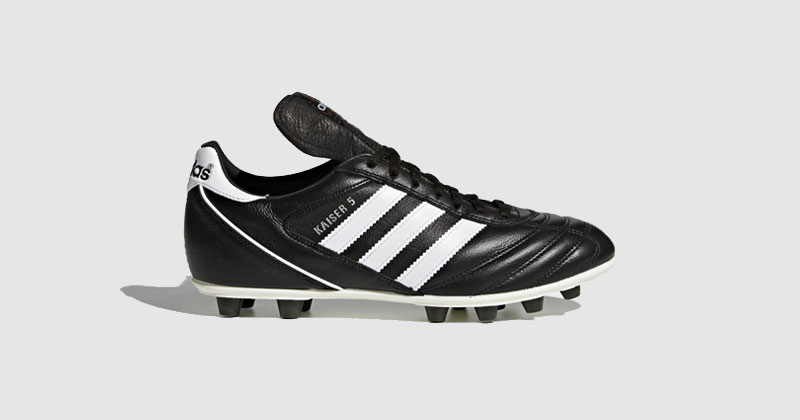 Đây là giày Adidas Kaiser Liga