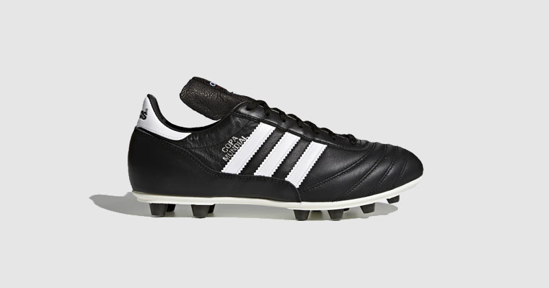 Đây là Adidas Copa Mundial