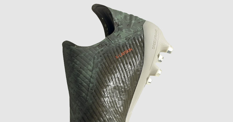 So sánh giày Adidas X và Nike Mercurial 2020