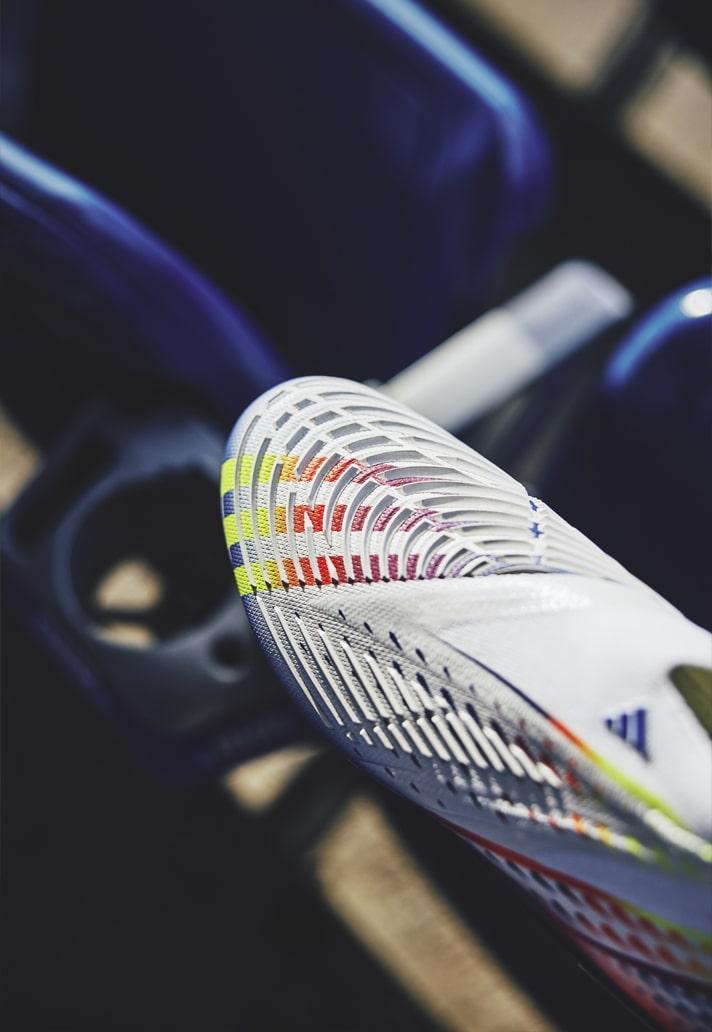 Al Rihla Pack - BST Giày đá bóng Adidas hướng đến World Cup 2022