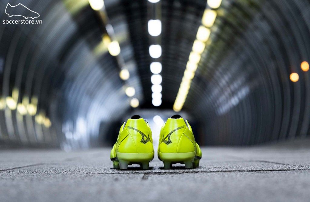 Giày bóng đá Mizuno Rebula Cup - Robotic Pack 2020