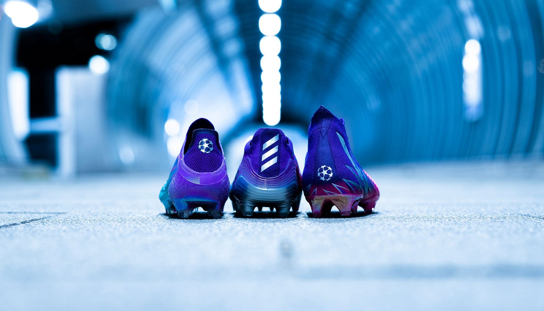 giày bóng đá Adidas Champions Code