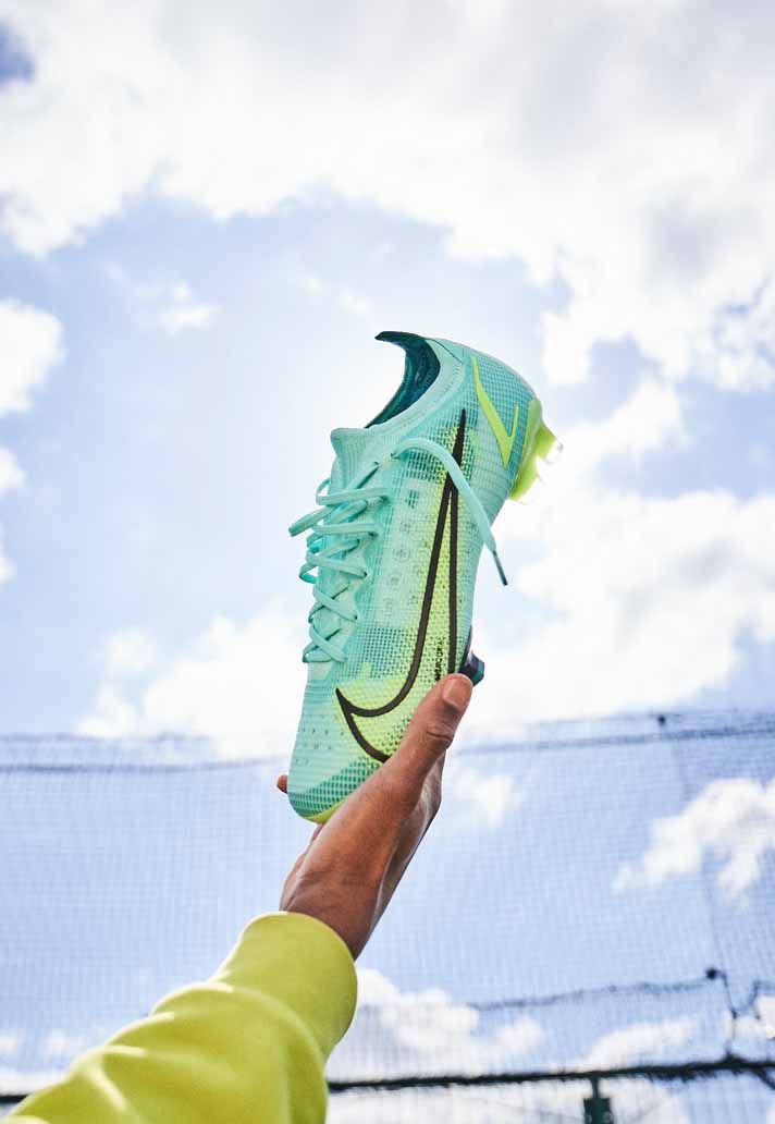 giày bóng đá Nike Impulse Pack
