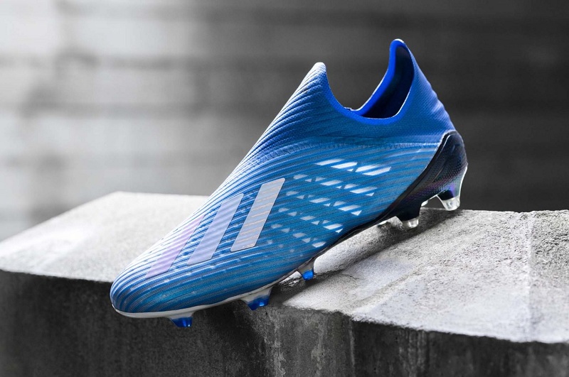 Giới thiệu giày bóng đá Adidas X