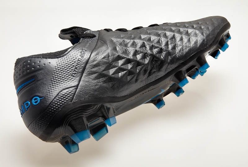 Đánh giá Nike Tiempo 8 Elite FG