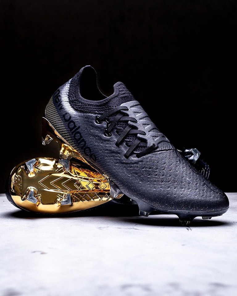 New Balance phát hành thế hệ giày mới tiếp nối - Furon và Tekela