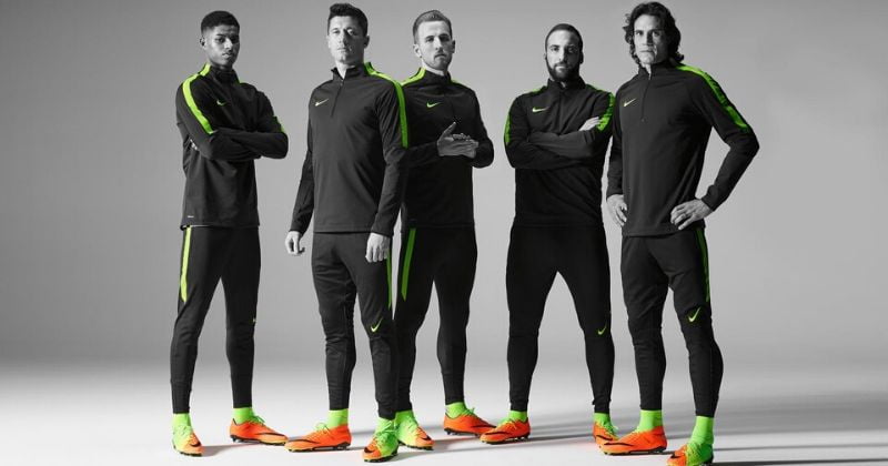 huyền thoại giày Nike Hypervenom