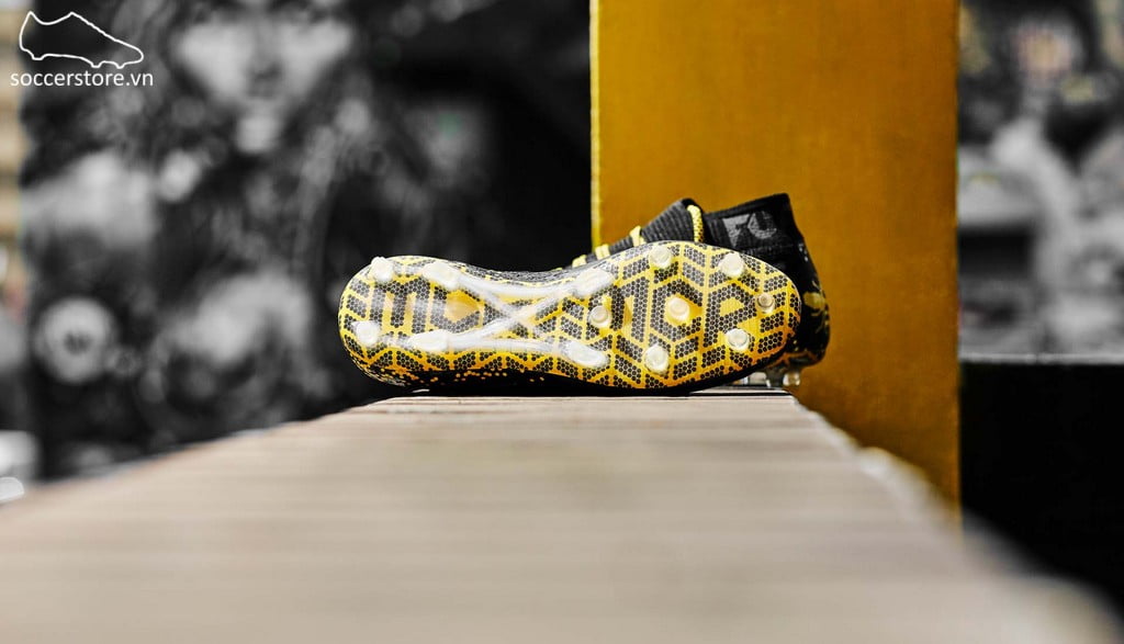 giày bóng đá Puma City pack Manchester 2020