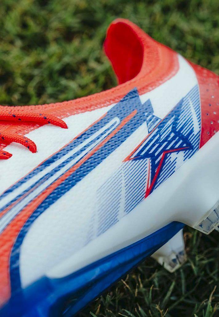Puma Ultra Ultimate CP mẫu giày dành riêng cho Captain America