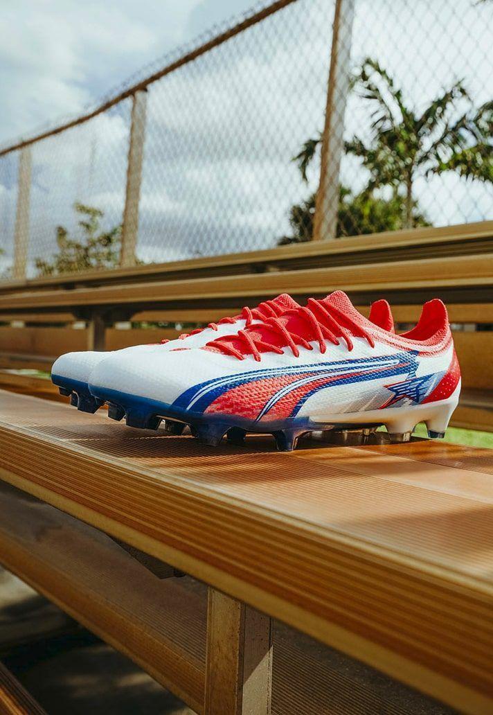 Puma Ultra Ultimate CP mẫu giày dành riêng cho Captain America