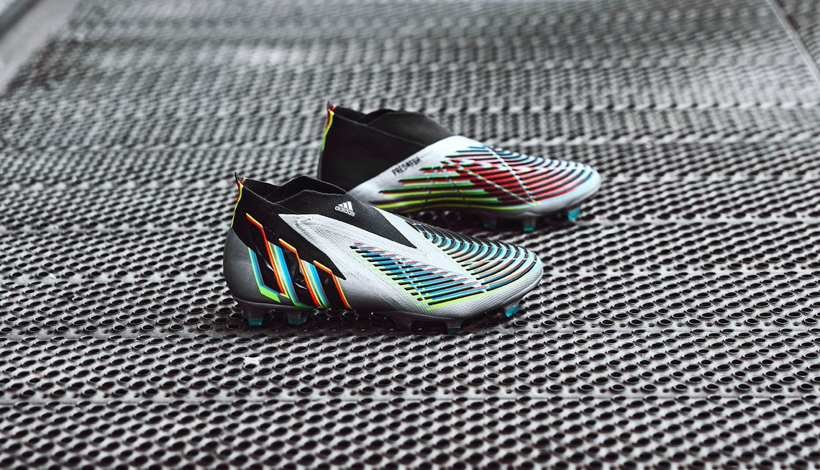 Lộ diện Adidas Predator Edge & X Speedportal mới trong BST Beyond Fast