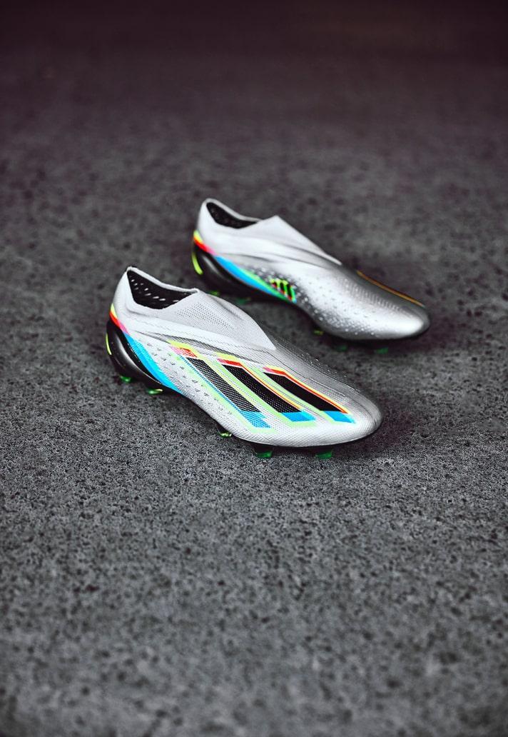Lộ diện Adidas Predator Edge & X Speedportal mới trong BST Beyond Fast