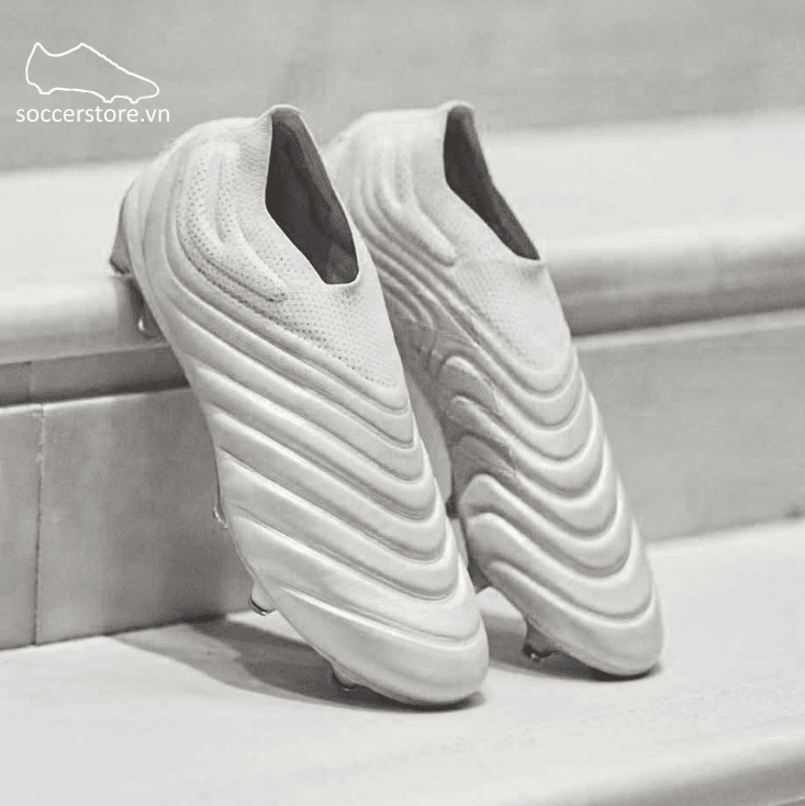 bộ sưu tập giày Adidas Input Code