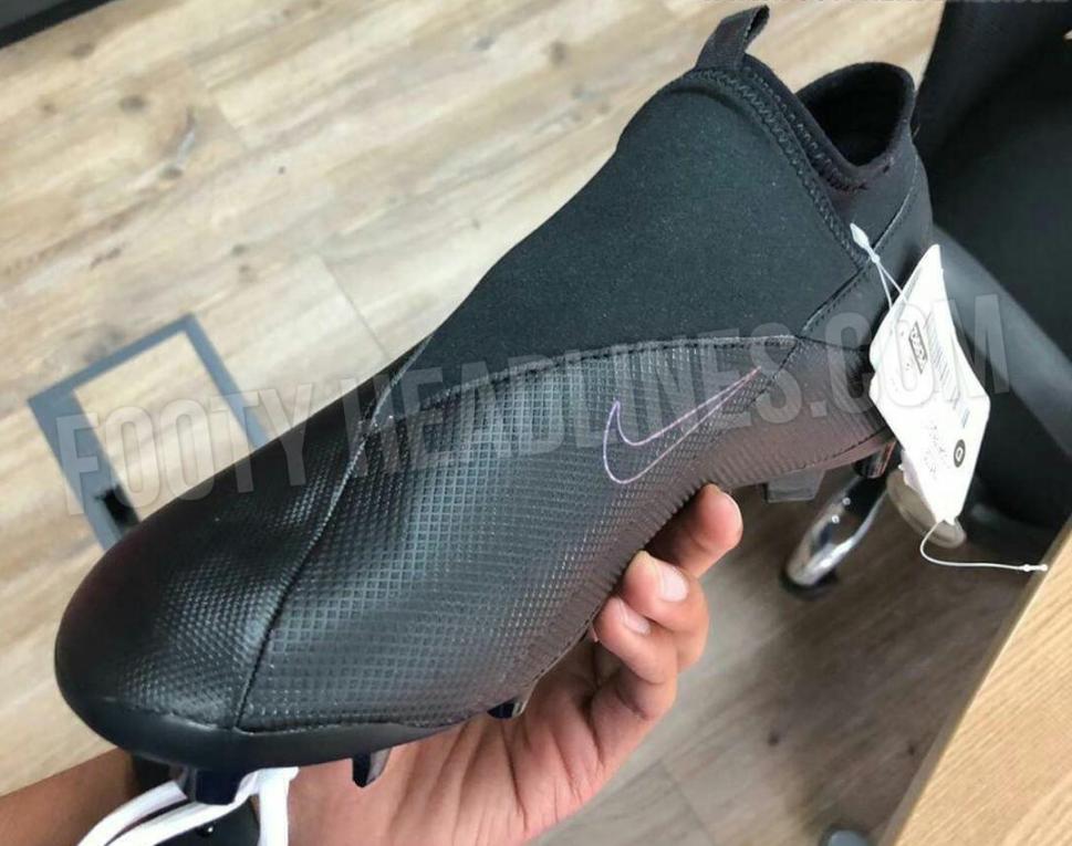 giày Nike Phantom VSN II 2020
