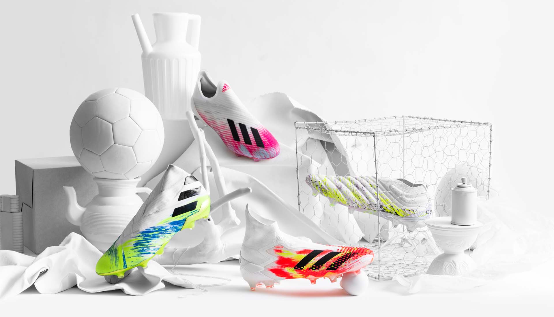giày Adidas Uniforia 2020